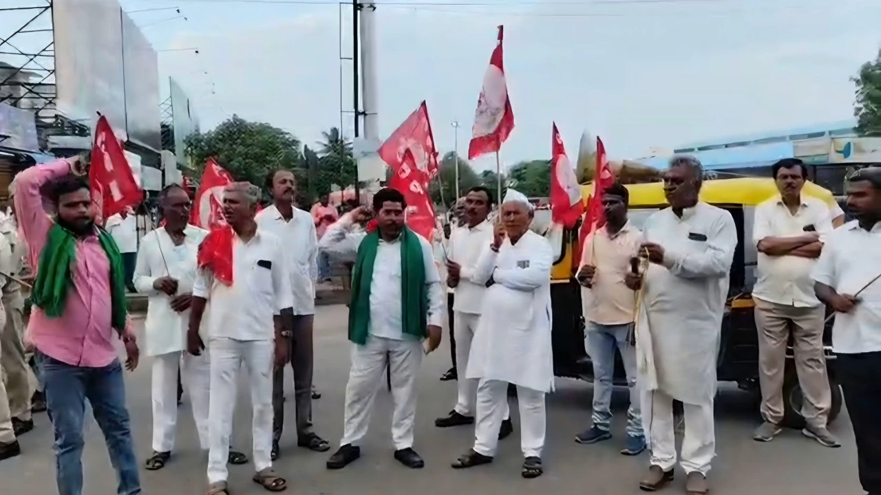 ಬರಗಾಲ ಘೋಷಣೆಗೆ ಆಗ್ರಹಿಸಿ ಕಲಬುರಗಿ ಬಂದ್‌ : ಬಸ್‌, ಆಟೋ ಸಂಚಾರ ಸ್ಥಗಿತ | kalaburagi bandh August 2026